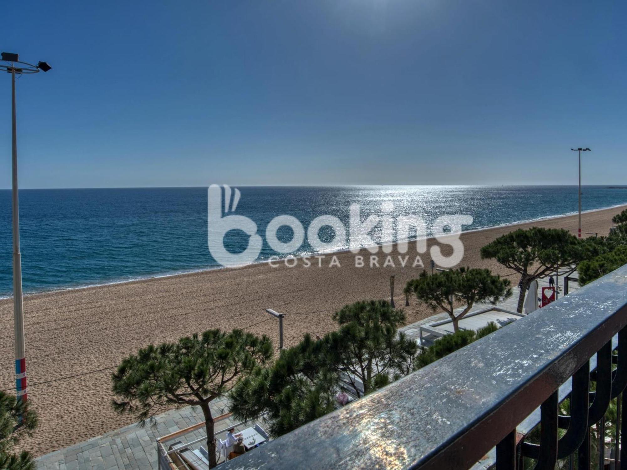 Embajador 2 Apartament A Primera Linia De Mar Per 5 Persones Платжа-д'Ару Екстер'єр фото